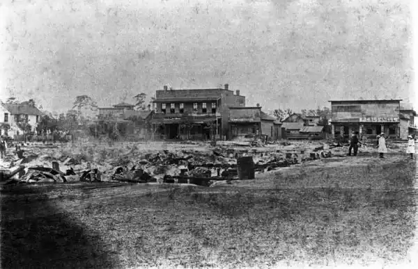 Woodland Boulevard after the DeLand fire