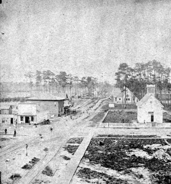 View of Woodland Boulevard